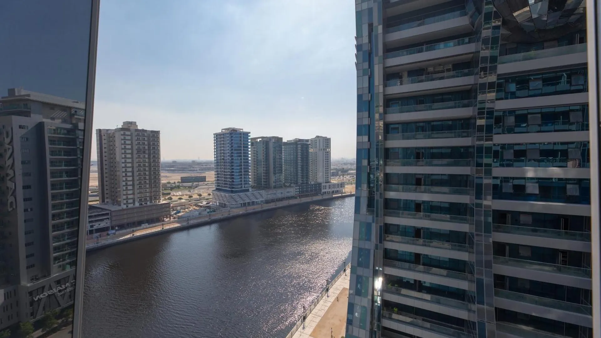 Simply Comfort In J One Tower Dubai