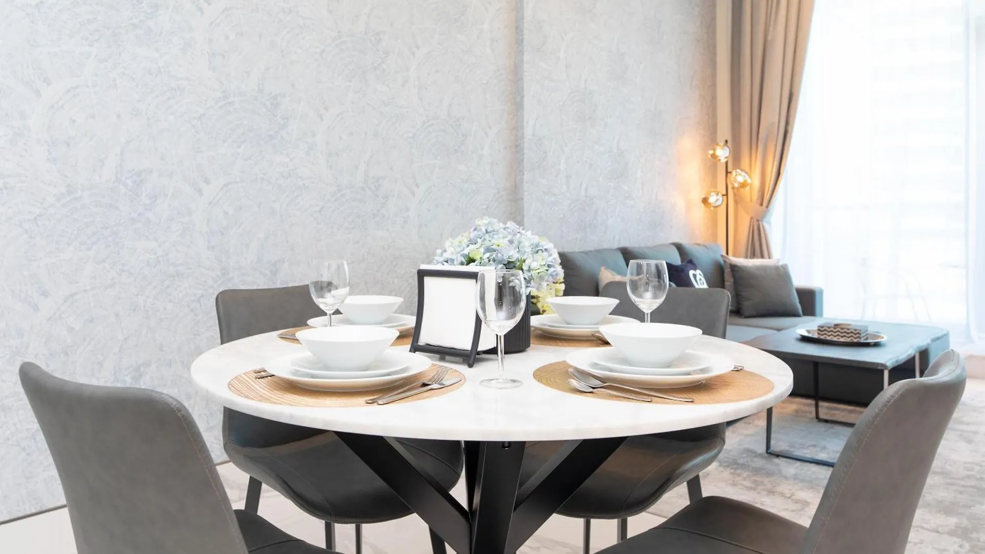 Simply Comfort In J One Tower Dubai Appartamento