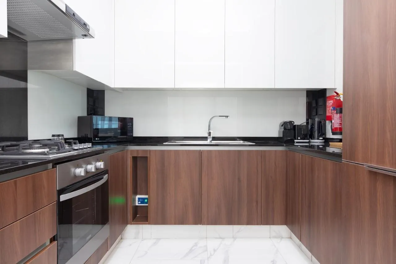 Apartment Simply Comfort In J One Tower Dubai United Arab Emirates