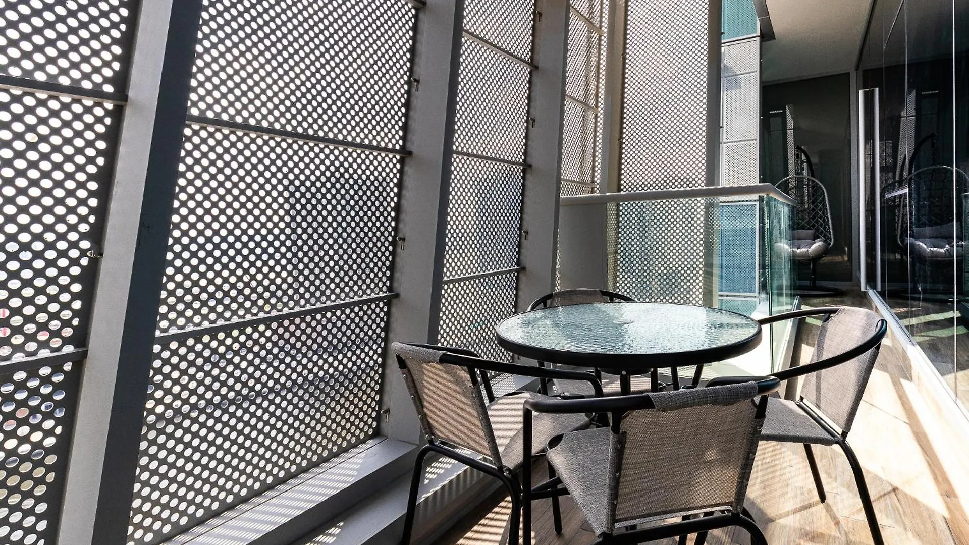 Simply Comfort In J One Tower Dubai