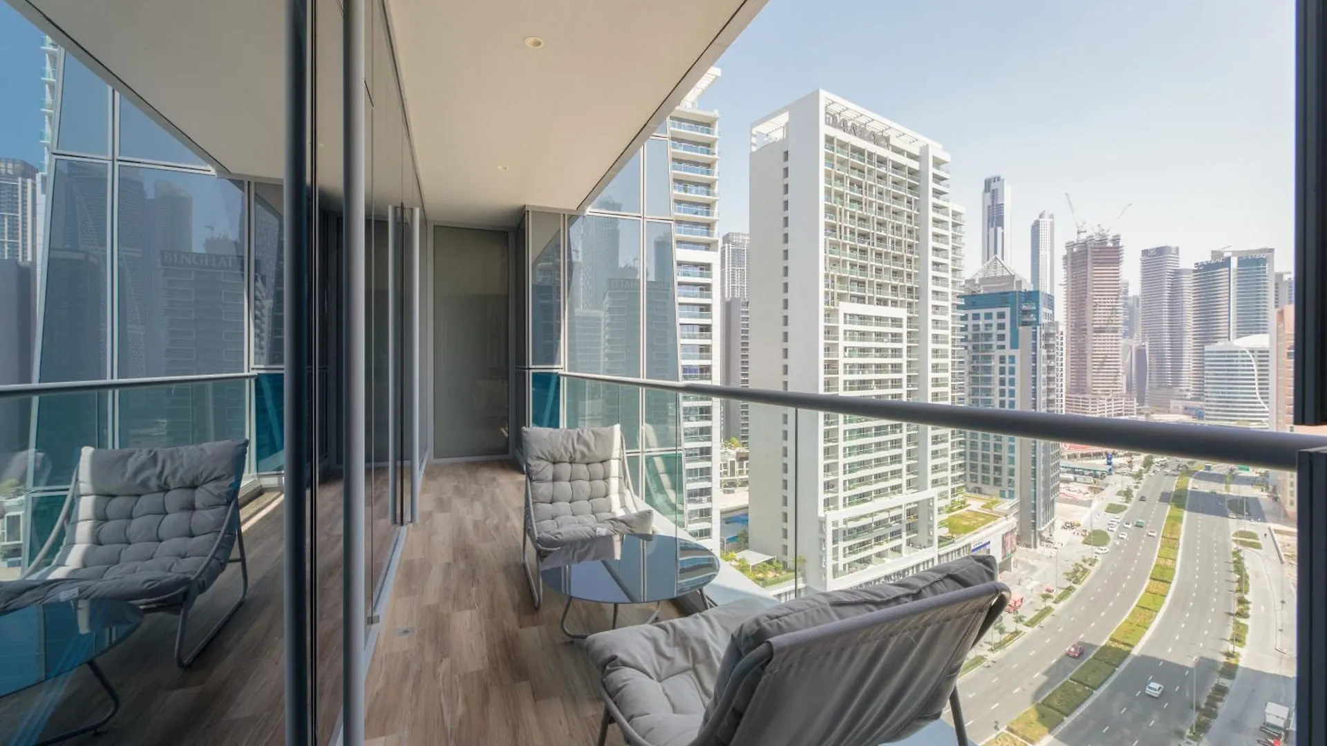 Simply Comfort In J One Tower Dubai United Arab Emirates