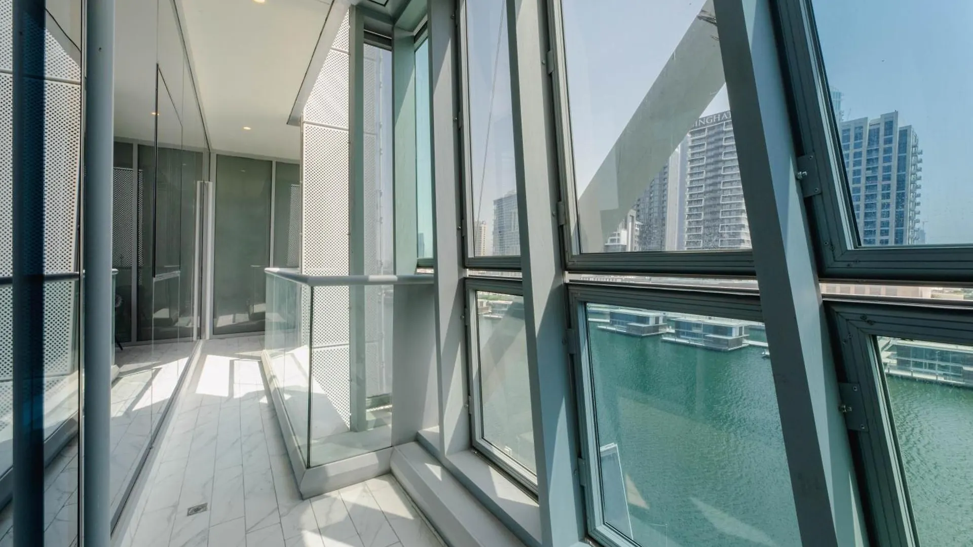 Simply Comfort In J One Tower Dubai United Arab Emirates